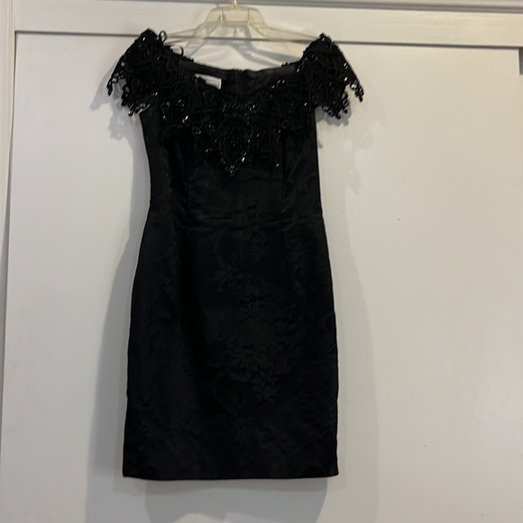 Scott McClintock, formal mini sequins dress - Picture 6 of 8